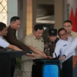 Prabowo Orders Acceleration of Trans-Sumatra and Trans-Kalimantan Railways